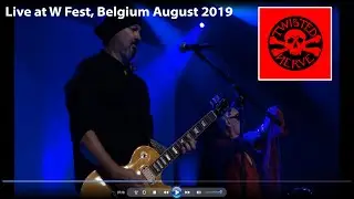 Live on stage with Twisted Nerve, W Fest Belgium, August 2019.