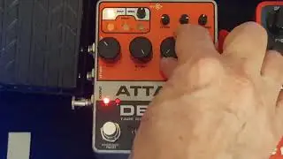 EHX Attack Decay n-th play - Superego+ - Boss DD7 - TC SubnUp - Wampler Tumnus - 1995 Squier Strat