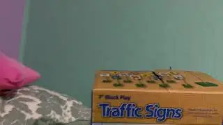 Wooden traffic signs unboxing