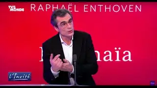 Raphaël ENTHOVEN : « La démocratie offre le pouvoir à ceux qui la menacent »