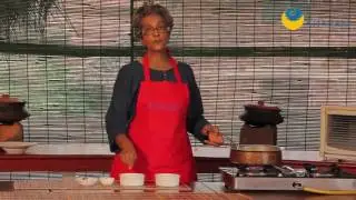 Dr. Nandita Shah demonstrates how to make peanut - rice curds / plant based curd (yogurt) | SHARAN