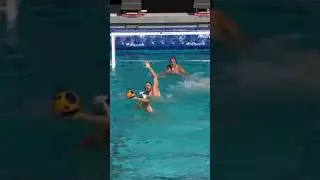 -water polo- 💪#sport #swimmer #sports #swim #olympicathlete #world #waterpolo #trending #viral