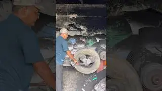 Amazing Process of Recycling Old Tires into Brand New Tires