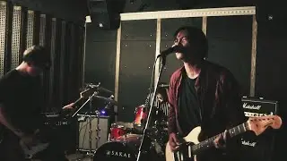 Grunge Punk Rock - Sugar The Pill - Cut the crap (Official Music Video)
