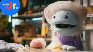 Waffles + Mochi's Restaurant Trailer | Netflix Jr
