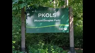 Climbing PKOLS / Mount Doug to Appreciate Sweeping Vistas of Greater Victoria
