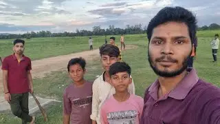Aaj Bahut Din Me Cricket Khelne Gaya Aur Chot Lag Gayi