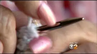 Labor Of Love: OC Volunteers Knit Caps For Cancer Patients