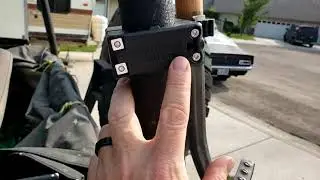 Jeep shovel mount using quickfist.