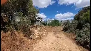 MAISON SUR PADERNE, EN ALGARVE A RENOVER
