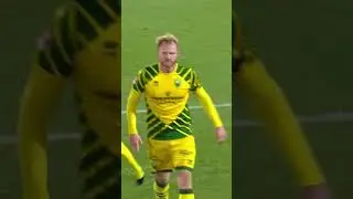 Slimme kopbal van Jort van der Sande!