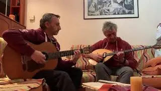 ΩΡΑΙΑ ΘΕΣΣΑΛΟΝΙΚΙΑ (Στα όρη βγαίνει η κάπαρη)