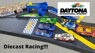 Модель автомобиля NASCAR в масштабе 1/64, гоночная трасса Дейтона, 2019 год (вторая гонка).