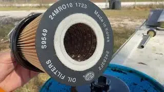 C&oacute;mo remplazar filtro de aceite en Ford f 350  2007 Super Duty 🤔