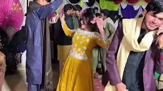 Manji Hille Hille Song / Ayesha Khan Sadiqabad / Latest Dance Performance / Nisha Khan dance 