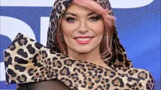 Shania Twain Dyed Her Hair Pastel Pink | Shania Twain