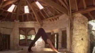 Part 1 Power Yoga in Paradise with Paula Liebe (warm-up & sun salutations)