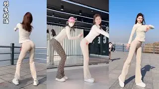 這小媳婦也太撩了，如果能擁有這樣的老婆，我願意把肋骨打斷了給他熬湯喝，你們覺的呢？