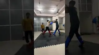 Boxing #training #kickboxing #boxing #mma #muaythai #youtubeshorts #shorts #martialarts #mmatraining