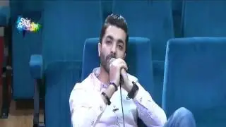 ‫عباس ورفاييل يغنيان على الطلاب والأساتذة على طريقة شعبان عبد الرحيم 30 12 2015‬