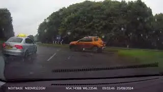 Idiot taxi driver in a rush (Dash cam Drivers Northern Ireland)