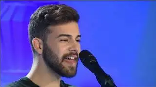 Agoney. Black. En otra clave