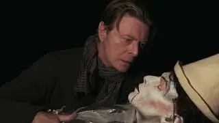 Analysing the song 'Love is Lost' by David Bowie