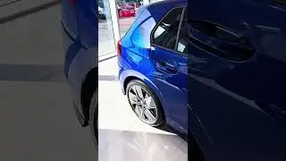 POV: You chose Lapiz Blue for your 2025 Golf R-Line 😎