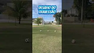 DESAFIO DO TRAVESS&Atilde;O IMPROV&Aacute;VEL 😂 #futebol #desafiodotravessao #desafiodefutebol