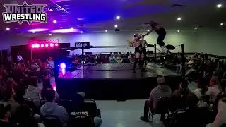 Sidewalk Sam vs Old School Andre Myette-United Wrestling