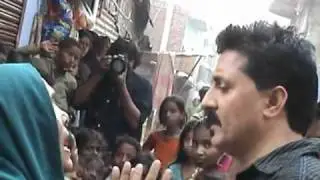 Robin Reviews the 1157 Free Homes Built by the Foundation for the Bawana Slum dwellers - Video Walk