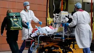U.K. Suffers Deadliest Day of Virus Amid `War Zone'