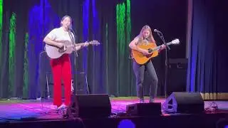 Reina Del Cid and Toni Lindgren What I’m Losing