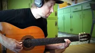 Fretless Classical Guitar Vibes - World Music East West Fusion - Leo Johnson