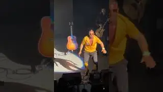 Lloyd Falls on Stage full video#foryou #viral #funny #youtubeshorts #entertainment