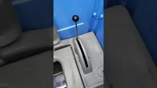 Странный роботизированный биотуалет