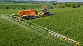 Postreky obilnín 2025 | 2x John Deere 8370R | Amazone UX 11200
