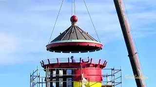 Pilsumer Leuchtturm Dach wieder drauf Putting back hat on lighthouse Ostfriesland