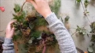 How to Make an Easter Wreath with Fresh Flowers and Foliage - DIY Tutorial
