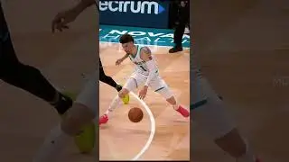 LaMelo looking FLASHY 😮&zwj;💨🔥 #shorts