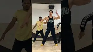 #dancerehearsal #dancer #dancepractice #tigershroff #shootlife #bollywoodactor #youtube #youtubeshor