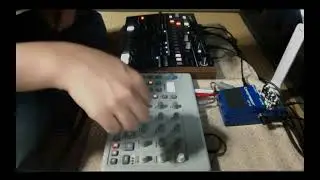 Minimal Techno Machinelive Jam with Drumbrute & Model:Cycles
