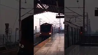 Guess the no. of Metro Xinged enroute...#lucknowmetro #lmrc