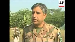 Pakistani army set up field hospital for quake victims