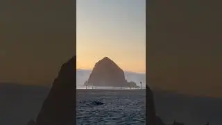 Cannon Beach Vibes #oregon #oregoncoast #ocean #oceanwaves #sunset #sunsets #travel #traveling #sun