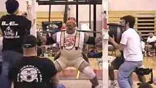 Gene Rychlak 1005lb squat good depth bad hat