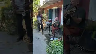 Mr. Washboard Chaz-absolutely brilliant.  #blues #guitar #washboard #slide  #americana #mardigras