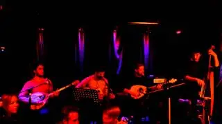 Ela na pame tsarka - M&aacute;le Vr&aacute;se (Έ&lambda;&alpha; &nu;&alpha; &pi;ά&mu;&epsilon; &tau;&sigma;ά&rho;&kappa;&alpha; - &Mu;ά&lambda;&epsilon; &Beta;&rho;ά&sigma;&epsilon;)