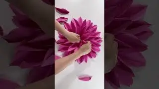 Make a paper dahlia cafe au lait with me #paperflower #diy #papercrafts #paperflorist #howto