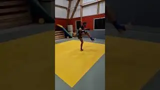 Encha&icirc;nement techniques de jambes kickboxing et Full Contact #kickboxing #fullcontact #shadowboxing